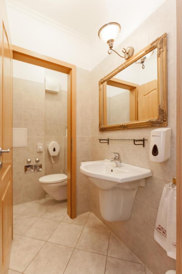 Gde Hollo Apartments Budapest Kültér fotó