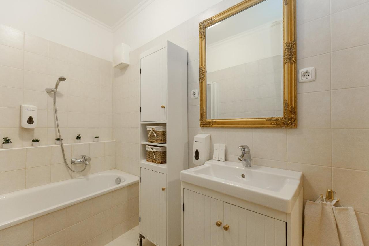 Gde Hollo Apartments Budapest Kültér fotó